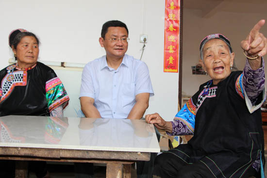 ���Ϻ����ί��ί��������ί������ң��У�