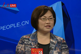 2017-10-22	�γ����ƣ���������̸������죺�᳹�·�չ����ƶ����򾭼÷�չ		���ߣ��й�������������		��λ��������		�γ̼�飺��ʱ���ĺŽǣ����˼����������˷ܽ������µ������ϣ��и���ĳɾͣ�Ҳ�и������ս��ÿһλʮ�Ŵ�������ϣ��������������������������ʱ����һ������������������������������ϸ��