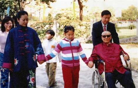 ϰ��ƽ�̵���Ա��ι���:�üҷ��������